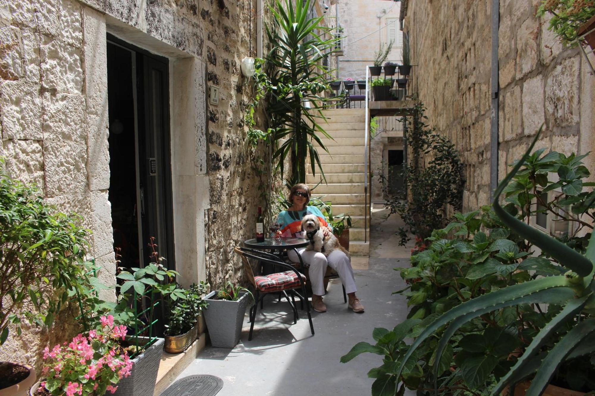 Street Garden Apartment هفار المظهر الخارجي الصورة